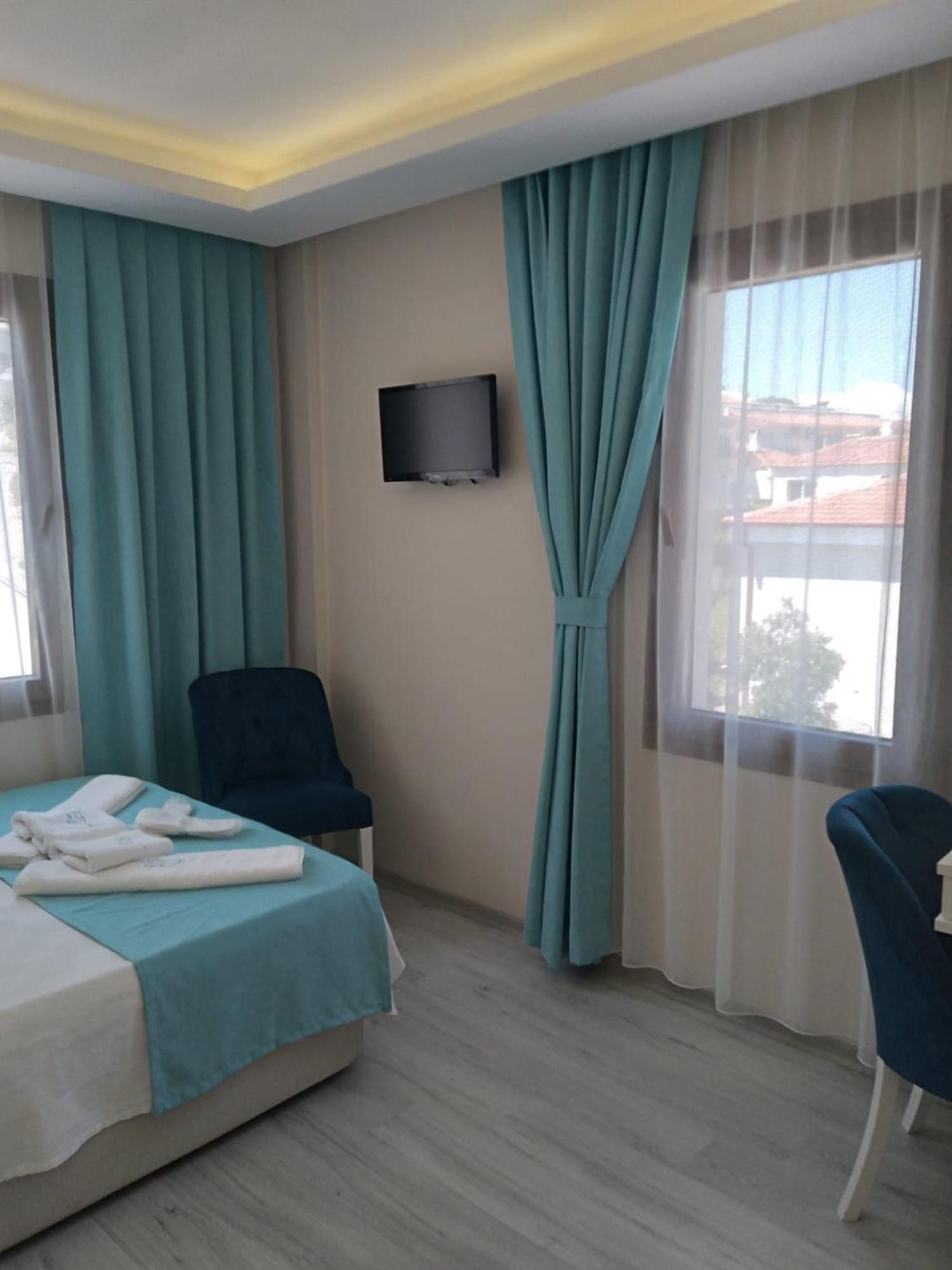 Mavi Liman Otel Çeşme Luaran gambar